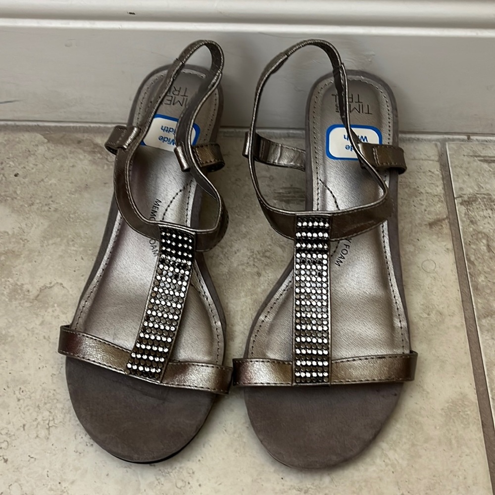 Crystal silver sandals